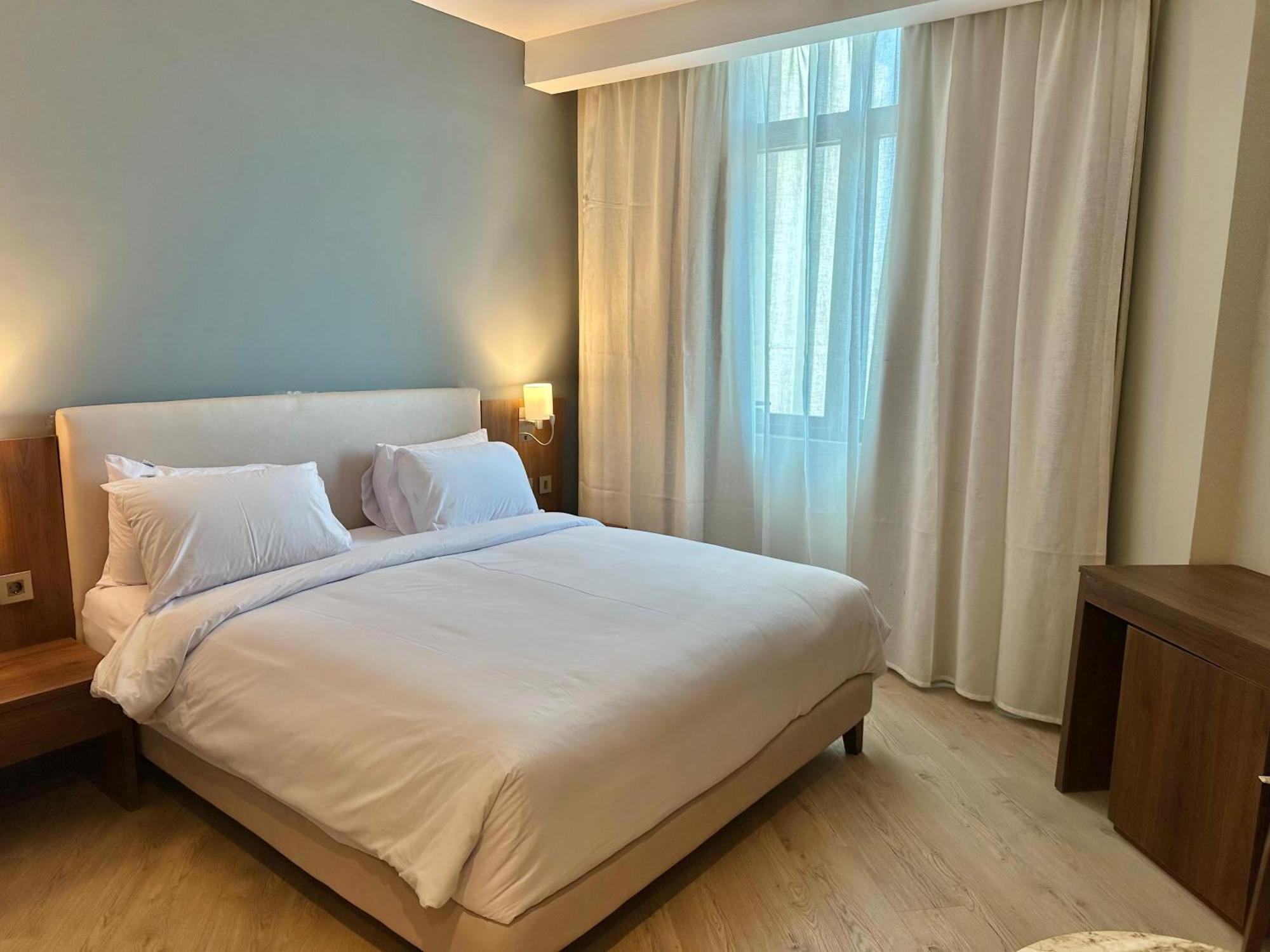 Phoenix Hotel & Wellness Sheikh Zayed City Kültér fotó